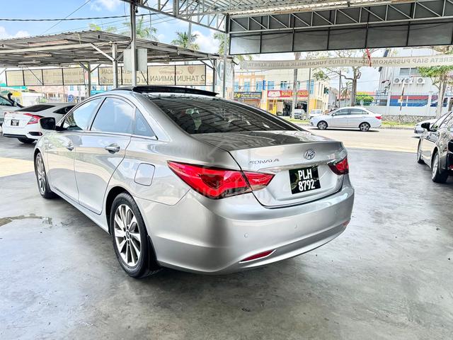 OTR$ 2013 Hyundai SONATA 2.0 SUNROOF (A) 1Owner - 3