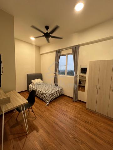 ZERO DEPOSIT 7TreeSeven Fully Furnished Room Walking 10mins to MRT1 5