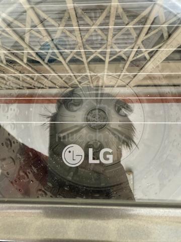 Carousel Image