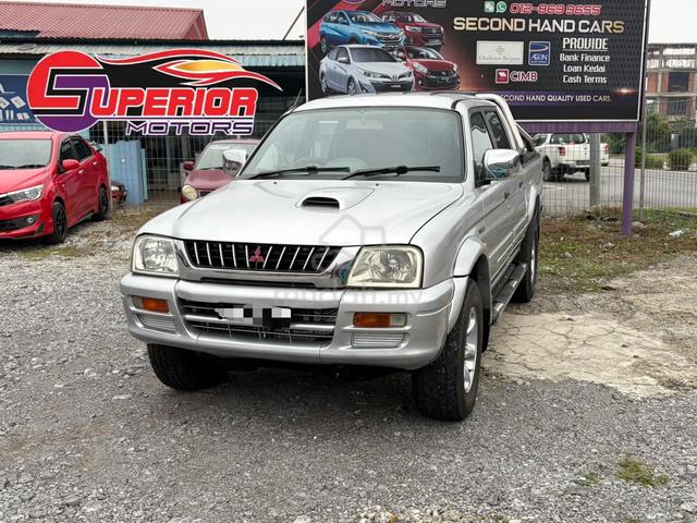 2002 Mitsubishi Storm 2.5 GLS - 4 Speed (A) - 4