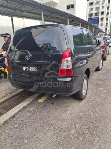 2013 Toyota INNOVA 2.0 E (A) - 2