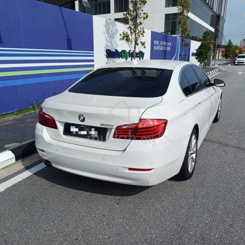 2013 BMW 520i 2.0 LCI FACELIFT (A) Genuine mileage - 2