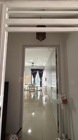 i-Suite @ i-City 1