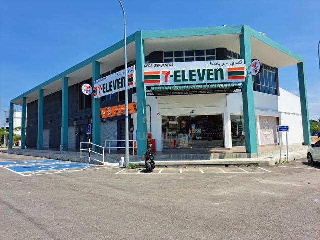 KUANTAN Gateways Batu 6 Jalan Gambang 2-storey shops 1