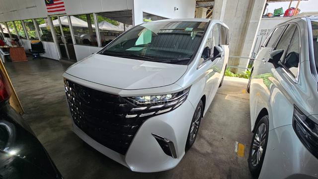 2024 Toyota ALPHARD 2.5 Z 5A GRADE 4k km New Car - 1
