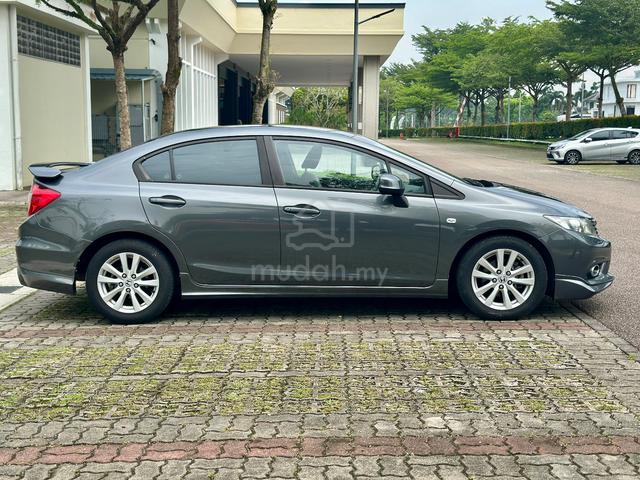 2013 Honda CIVIC 1.8 S (A) - 4