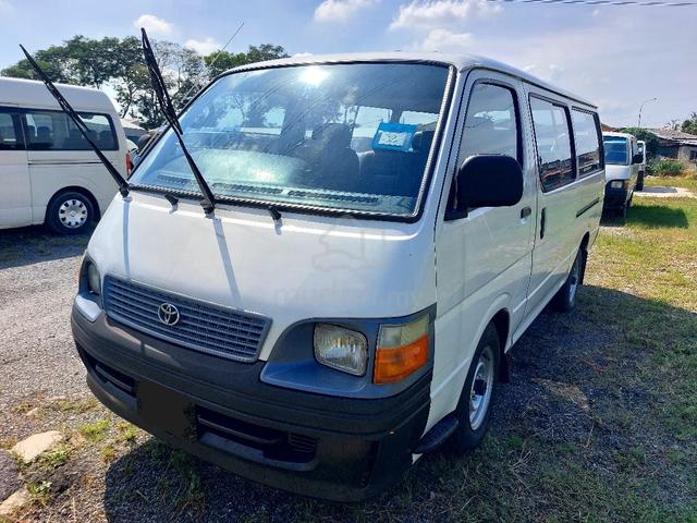 Toyota HIACE 2.5 (D) WINDOW VAN POWER STEERING - 1