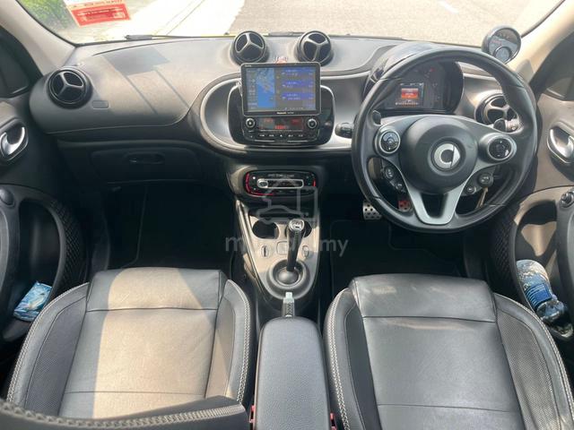 17/18 Smart FORFOUR BRABUS Edition W453 - 4