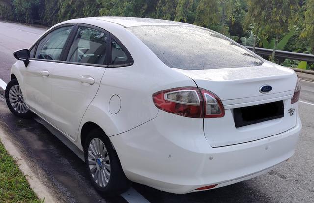 Ford FIESTA LX 1.6(A)ORI EXEC EDITION*CBU*r2013 - 2