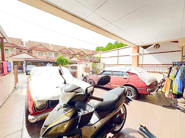 NEAR SURAU & EXTENDED-2 Storey Superlink Lorong Az Zaharah Puncak Alam 2