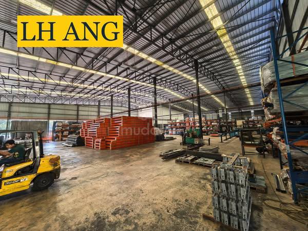 KULIM, KEDAH DOUBLE STOREY FACTORY / WAREHOUSE For RENT 1