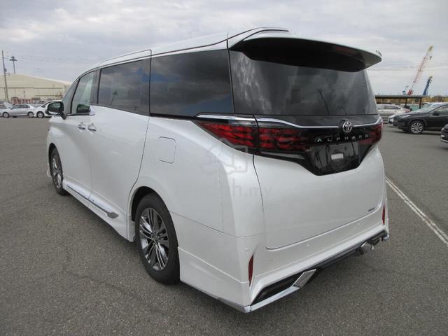(GRADE 5A) Toyota ALPHARD 2.5 Z (7 SEATER) 2023 - 4