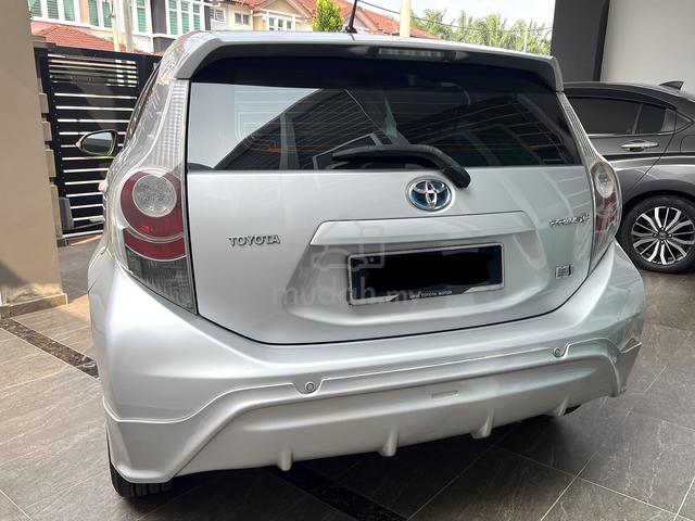 2012 Toyota PRIUS C 1.5 (HYBRID) NHP10R (A) - 2