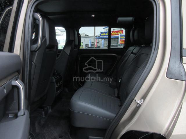 700km2025 Land Rover DEFENDER 4.4 110 P635 OCTA V8 - 4