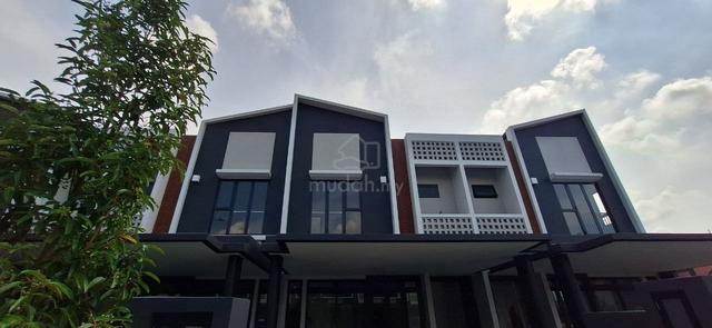 BRAND NEW UNIT Ilham Residence 3, Elmina Gardens, Elmina 1