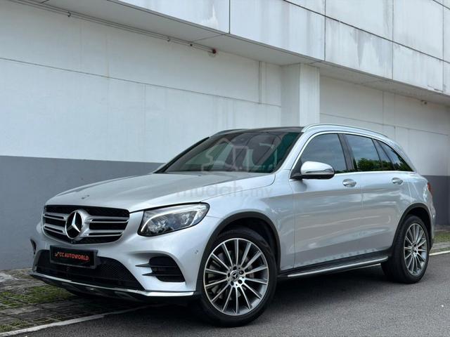 2017 Mercedes-Benz GLC250 2.0 4MATIC AMG FULL SVC - 1