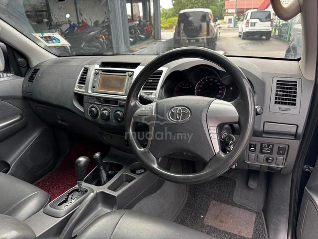 2012 Toyota HILUX 3.0 G VNT FACELIFT (A)Boleh Loan - 5