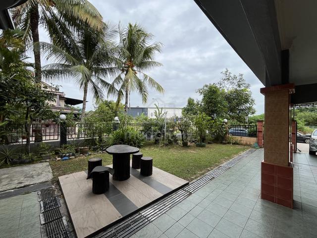 30ft Land Corner Lot | Wide Balcony | Renovated Interior 1