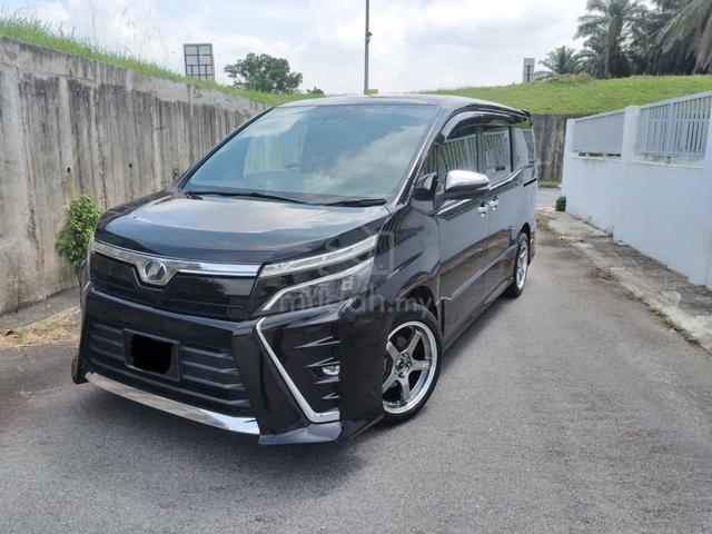 2018 Toyota VOXY 2.0 ZS KIRAMEKI (A) - 1