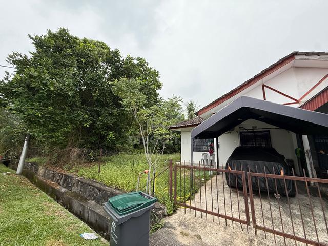 Corner Lot Taman Sri Rembau Negeri Sembilan 1