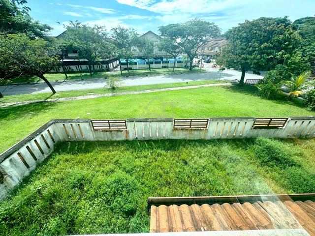 (BIGGER LAND 4640sqft) FREEHOLD Corner Lot Denai Alam 1