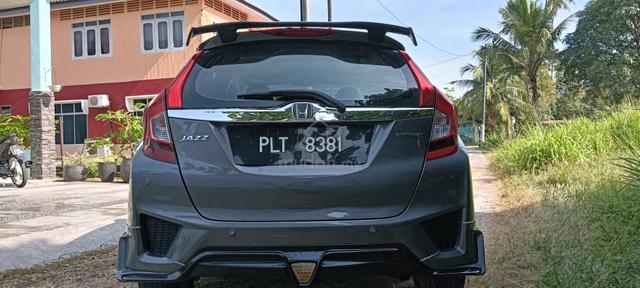 2014 Honda JAZZ 1.5 V (A) - 4