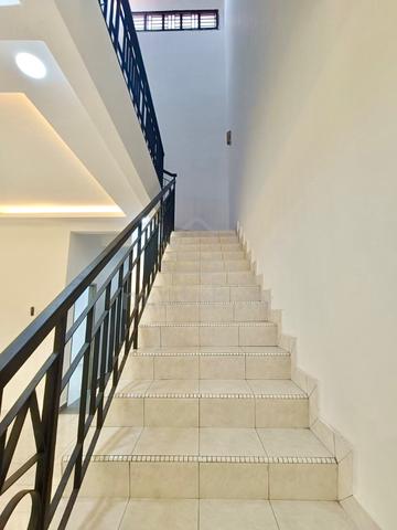 2 storey terrace, Bandar Putra, Jalan Merpati, Renovated, Full loan 1