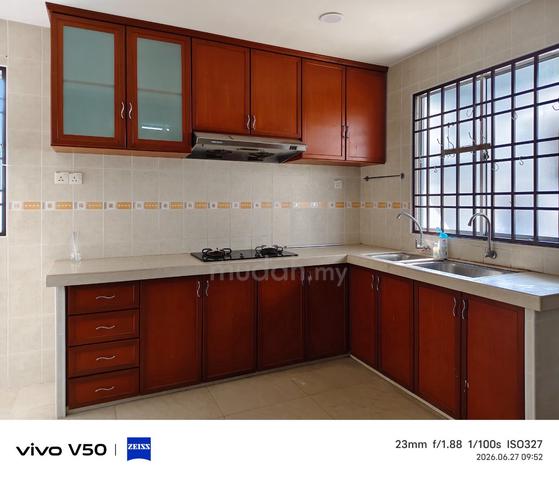 Sunway Tunas Renovated , Partly Furnished , Bayan Baru 1