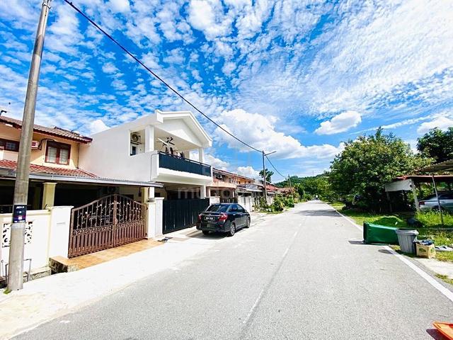 FACING OPEN FULLY RENO 2 Storey Jalan Seroja Bukit Sentosa Rawang 1
