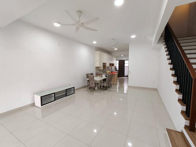 RENO 2 Sty Elmina Green 1 Valley Eco Grandeur Regent Norton Shah Alam 1