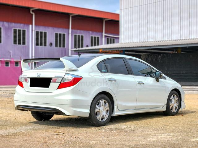 2013 Honda CIVIC 1.5 HYBRID (A) 1 TAHUN WARRANTY - 4