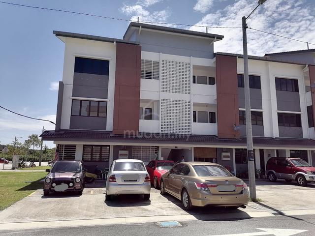 Taman Sendayu Rawang Townhouse For rent 1