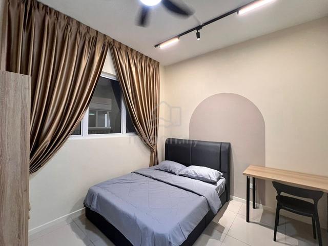Damansara Damai Room to Rent !! 4