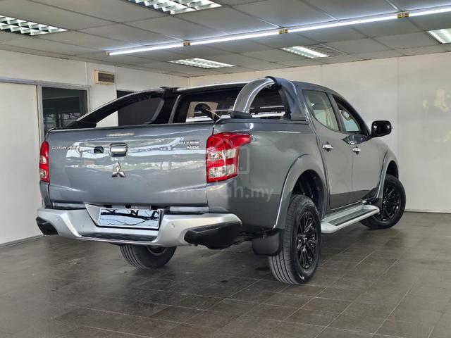 2018 Mitsubishi TRITON 2.4 VGT A/T PREMIUM 4X4 - 4
