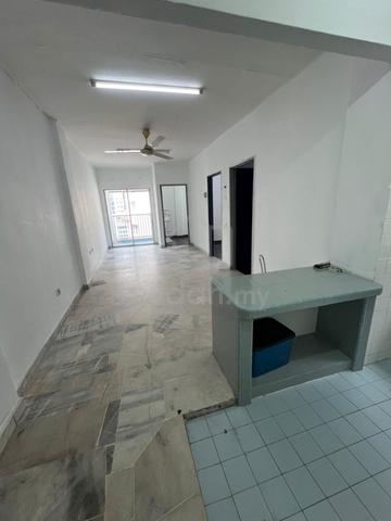 Teratai Mewah Apartment Block 4 & 6 1