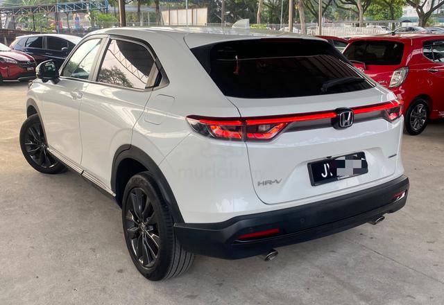FULL LOAN✅ 2022 Honda HR-V 1.5 TURBO V (A)KM 40k - 2