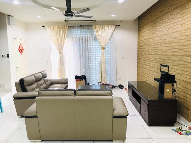 Nusa Idaman 8 Double Storey Terrace Gated Guarded Bukit Indah 1