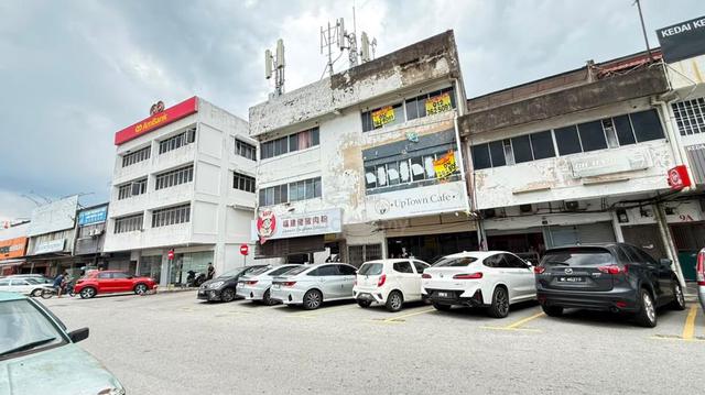 ROI 4.5% Lks Lee Kim Sai Rawang 1