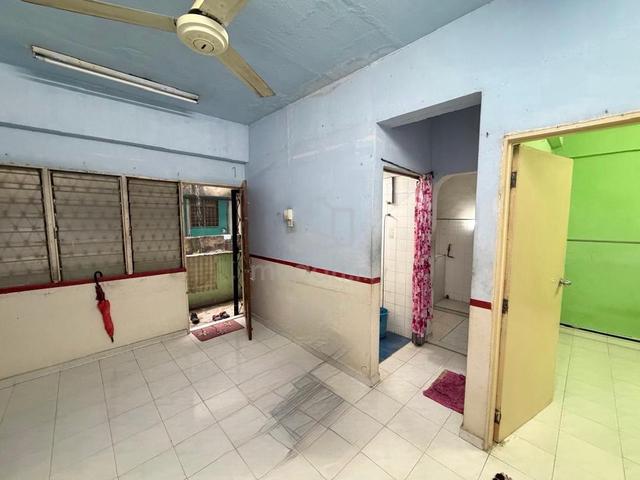 Kuchai Jaya Flat 1