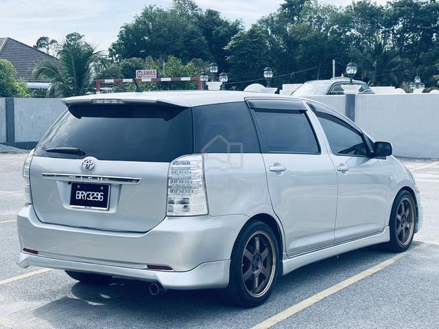 2006 Toyota WISH 1.8 XE FACELIFT (A) - 2