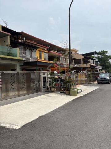 3 Storey Terrace House, Aman Puri, Kepong Kuala Lupur 1