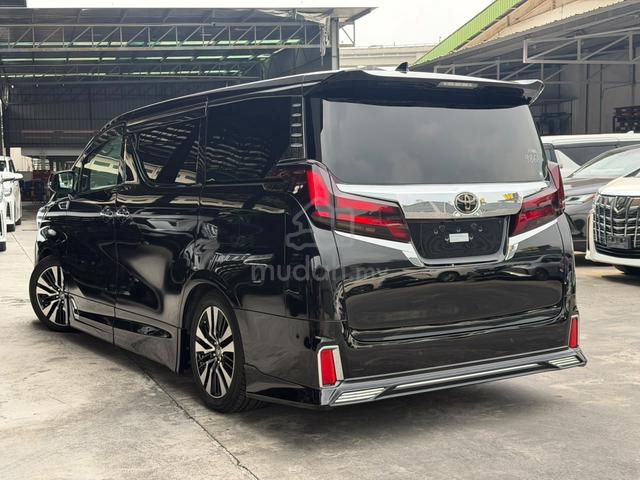2022 Toyota ALPHARD 2.5 SC TRD Bodykit JBL 4CAM - 2