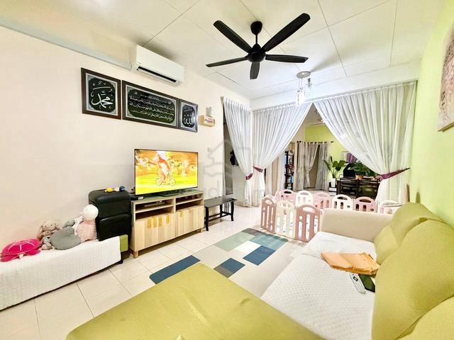 FACING OPEN RENOVATED Townhouse Taman Seri Pristana Sp5 Saujana Utama 1