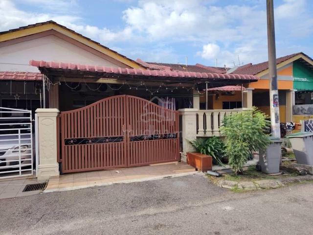 Rumah Teres Setingkat Taman Kota Masai, Pasir Gudang, Johor 1