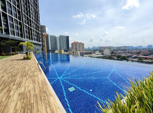 Aera Residence 1