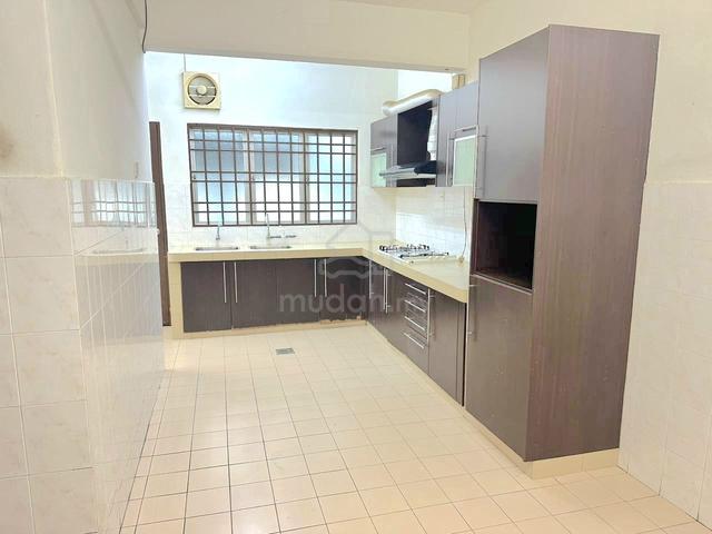 Renovated Berjaya Park - 2 Storey Terrace - Seksyen 32 - Shah Alam 1