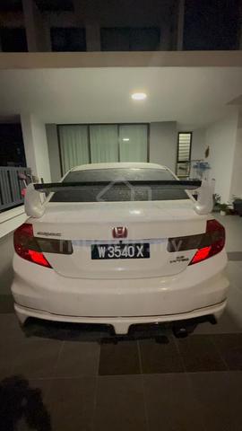 2014 Honda CIVIC 1.8 S FACELIFT (A) - 3