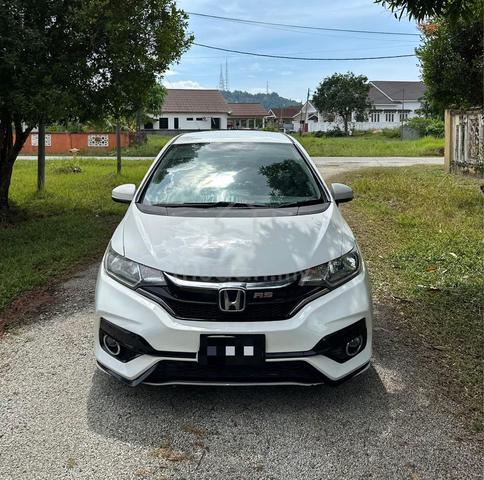 2015 Honda JAZZ 1.5 E (A) - 4
