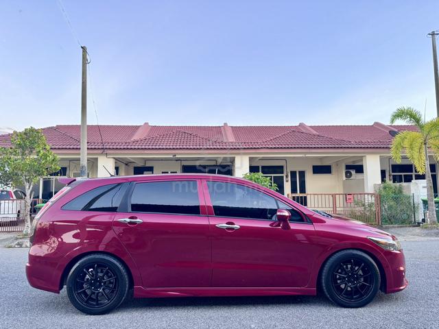 2010 Honda STREAM 1.8 i-VTEC RSZ FACELIFT (A) - 3