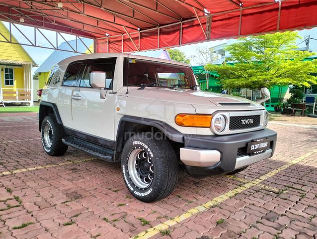 2011 / 2015 Toyota FJ CRUISER 4.0 FJ CRUISER (A) - 1